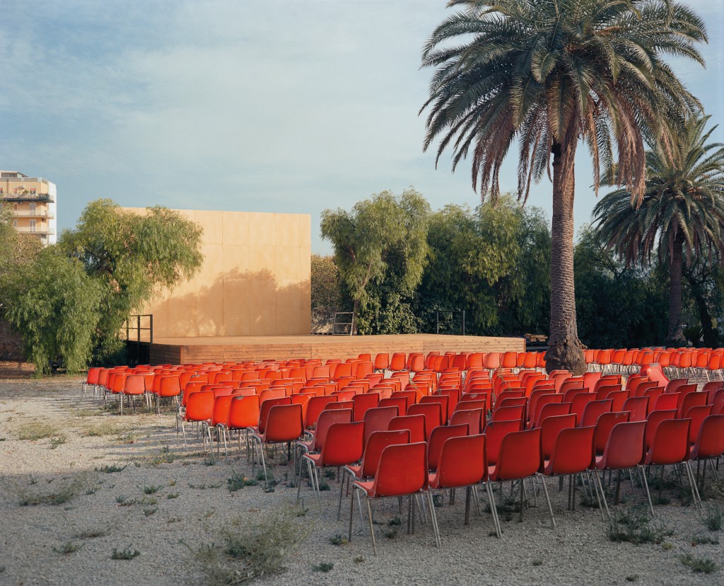 Wim Wenders, Open Air Screen, Palermo, 2007, C-print, 178 x 205 cm, ©Wim Wenders